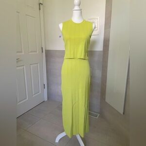 House of Harlow 1960 Medium Cropped Top Midi skirt set Lime Green